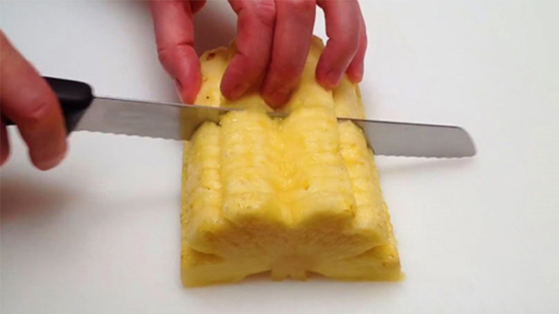 cách cắt tỉa trái thơm