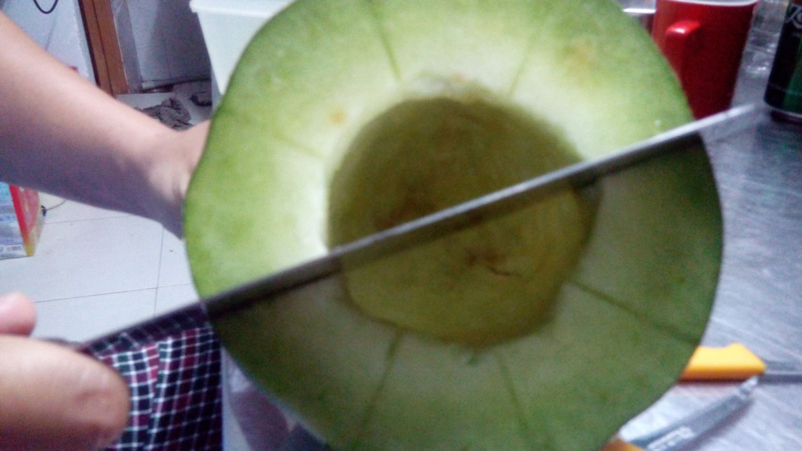 Khắc họa những đường nét cơ bản.