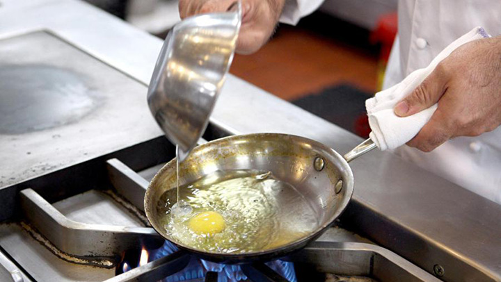 chiên trứng ngon