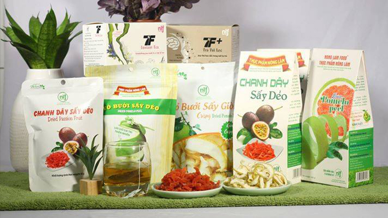 mua bánh mứt tết ở đâu