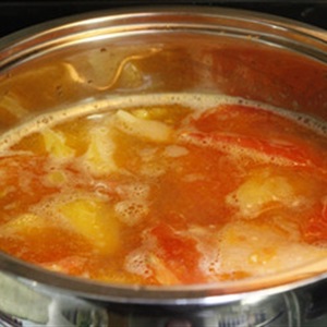 Canh ghẹ nấu măng chua