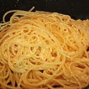 Spaghetti trứng cá