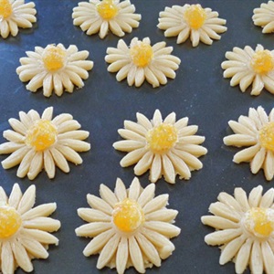 Bánh quy hình hoa cúc