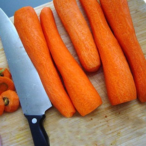 Mứt cà rốt cắt lát