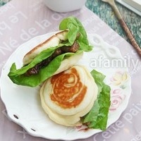 Không cần lò nướng, làm hamburger từ A đến Z