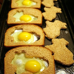 Bánh mì trứng hình thỏ