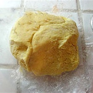 Bánh khoai lang bọc chuối