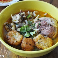 Bánh canh chả mực ngon khó cưỡng