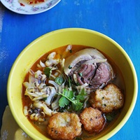 Bánh canh chả mực ngon khó cưỡng