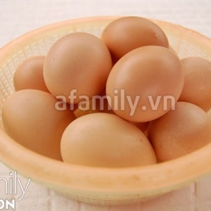 Gà nấu cà ri trứng thơm ngon lạ miệng