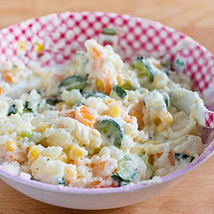 Salad khoai tây kiểu Nhật