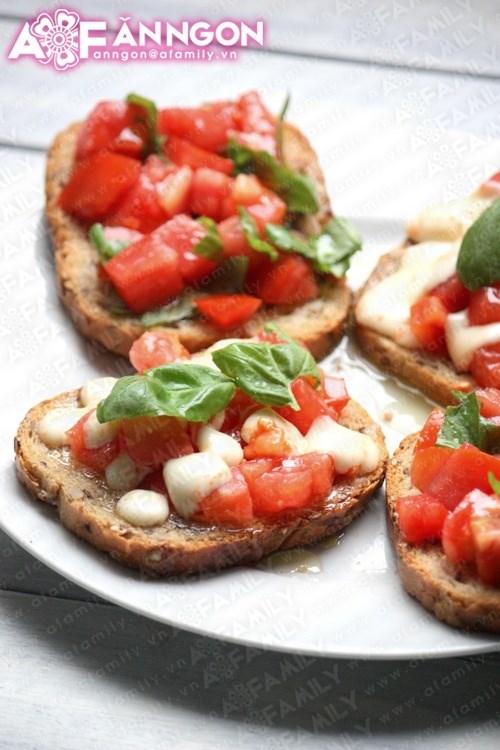 2 cách ăn bánh mỳ tuyệt ngon theo kiểu Ý  