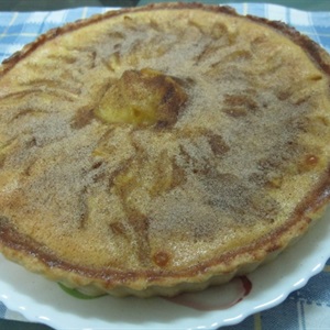 Apple custard tart