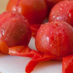 Sinh tố cà chua siro lựu
