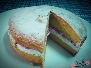 Victoria Sponge Cake  