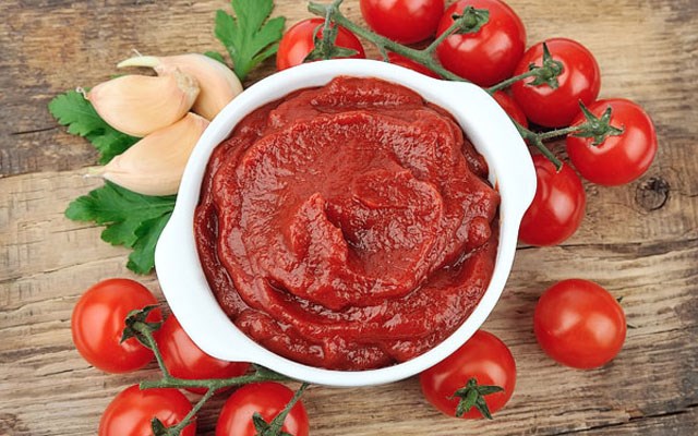 Cách làm nước sốt cà chua  