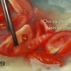 Canh nghêu nấu măng chua
