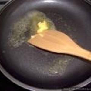 Omelette Nấm và Thịt hun khói