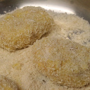 Bánh khoai tây Korokke kiểu Nhật