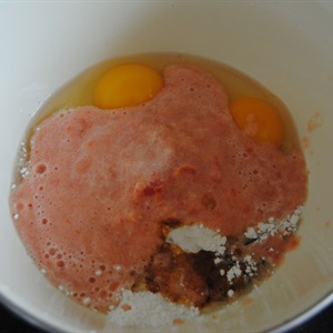 Trứng cuộn cà chua
