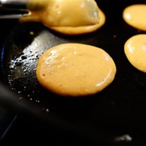 Pancake bí đỏ