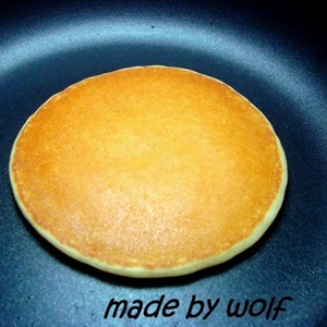 Pancake xốt trái cây