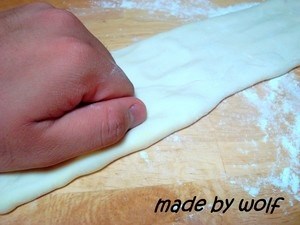 Cách cán bột puff pastry  