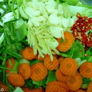 Cải chua cay hay kim chi Việt Nam