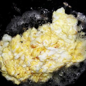 Đậu bắp xào trứng