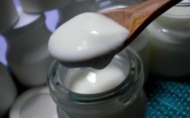 Cách làm yaourt sữa tươi  
