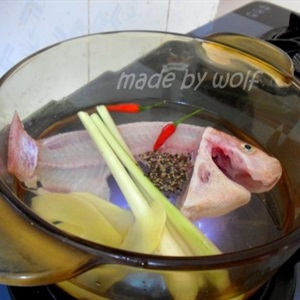 Cà-ri cá nấu nấm