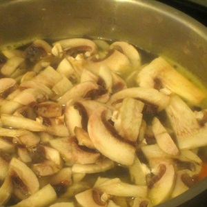 Canh khoai tây nấu nấm