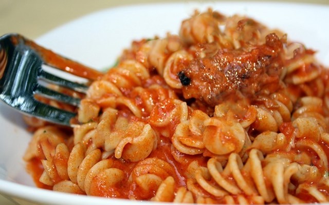 Cách làm pasta sốt cà chua  