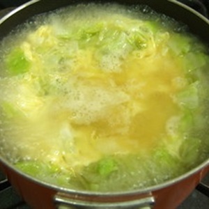 Ngọt thơm súp bắp cải Trung Quốc