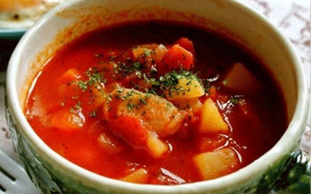 Cách làm soup cà chua rau củ  
