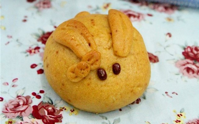 Cách làm bánh Trung thu hình thỏ con  