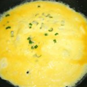 Bữa sáng thơm ngon với trứng cuộn khoai lang