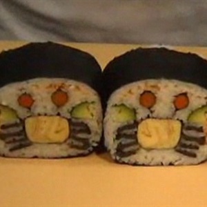 Sushi hình con cua hấp dẫn bé yêu