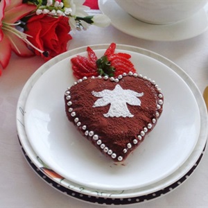 Bánh chocolate trái tim ngọt ngào