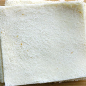 Bánh mì cuộn trứng phô mai