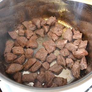 Cơm trộn sốt thịt bò Morocco