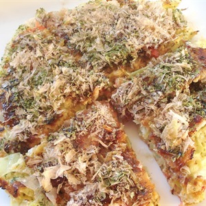 Okonomiyaki của vùng Osaka ngon tuyệt