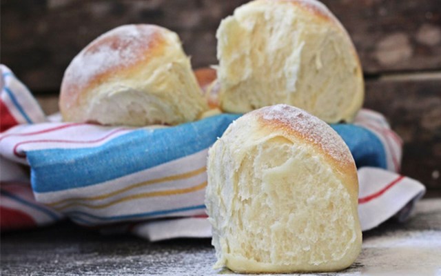 Cách làm bánh mì gối mềm thơm  