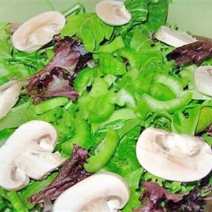 Salad nấm với củ cải