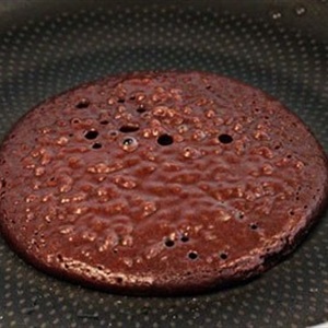 Pancake sôcôla nhìn đã thấy ngon rồi