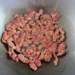 Thịt bò xào bông cải