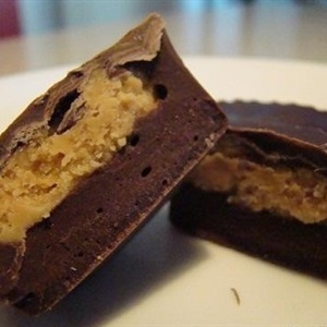 Bánh chocolate bơ lạc thơm ngon không cần lò nướng