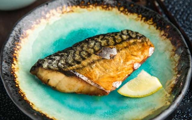 Cách làm cá thu phi lê nướng kiểu Nhật  