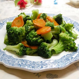 Bông cải xanh xào tỏi