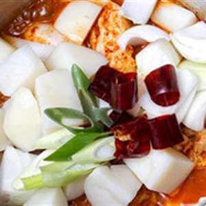 Gà sốt khoai tây kiểu Hàn